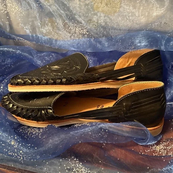 Vestida Y Alborotada Black Flats/ Sandal Size 10 Shoes - Picture 6 of 8